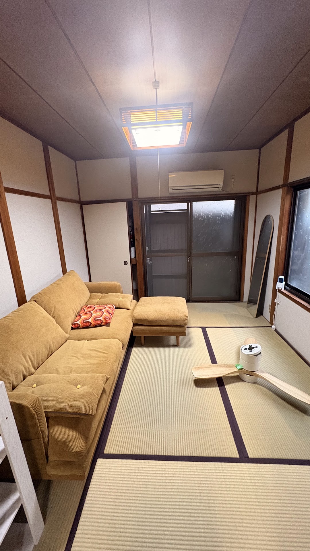 街の便利屋 in Yao, Japan: Discover The Opening Hours, Reviews