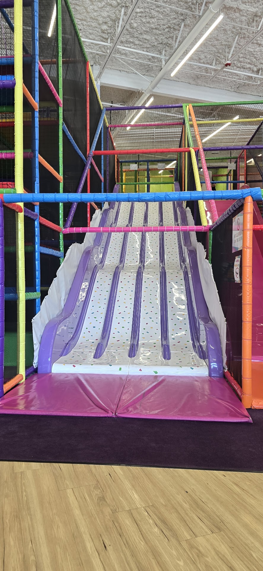 Kids Empire Paramus