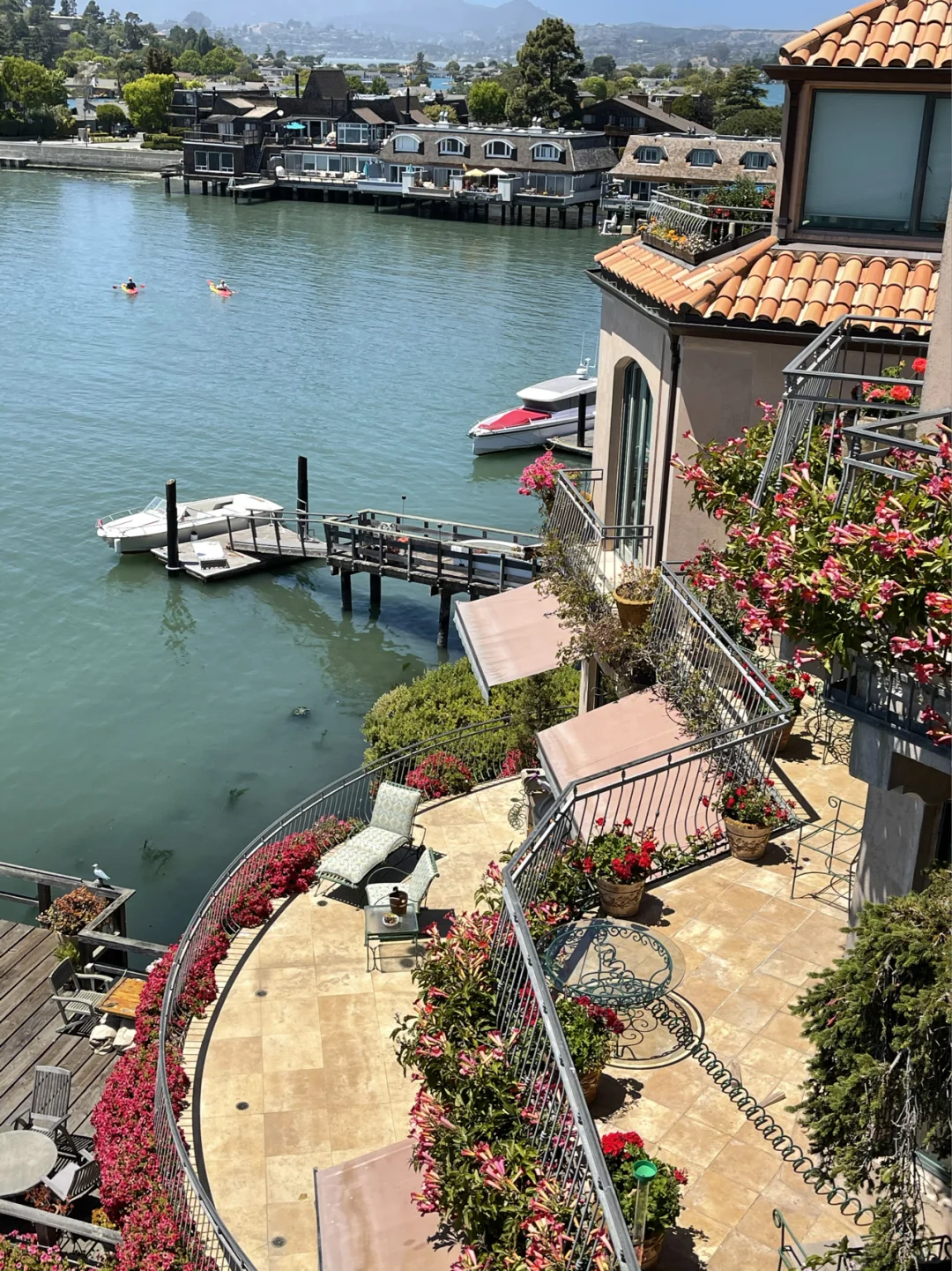 Bay Area Weekend Getaway | Stunning Tiburon Town