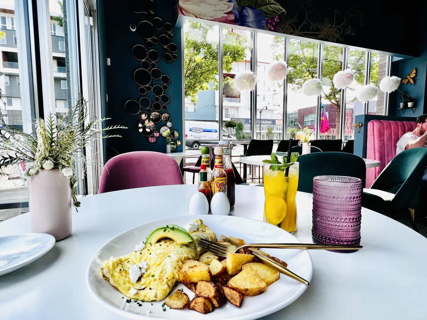 "Three Gorgeous Brunch Spots Near Salt Lake City"