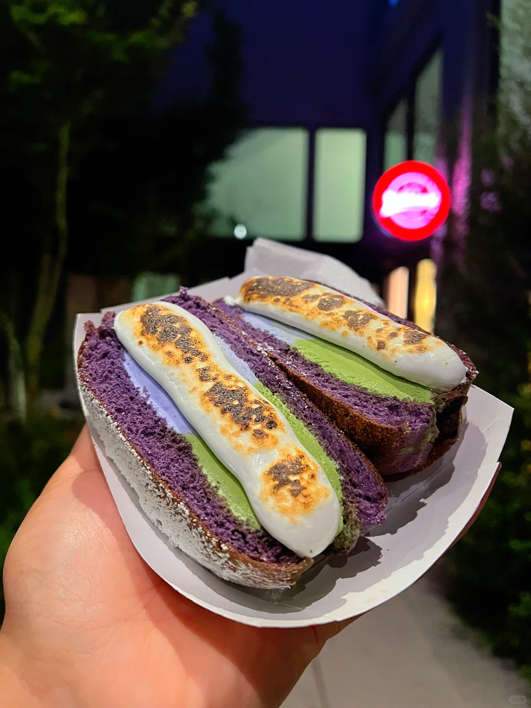 A Unique Ice Cream Sandwich Shop in San Francisco