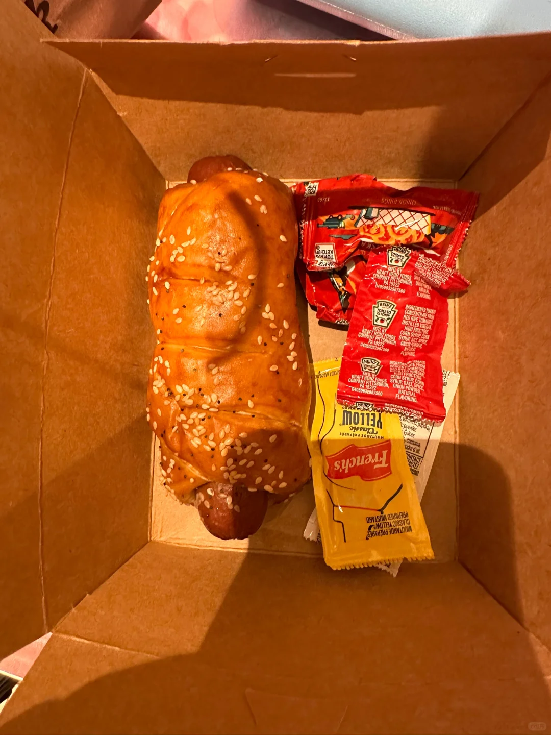 Tampa Rolling Stones Hotel Dessert Shop