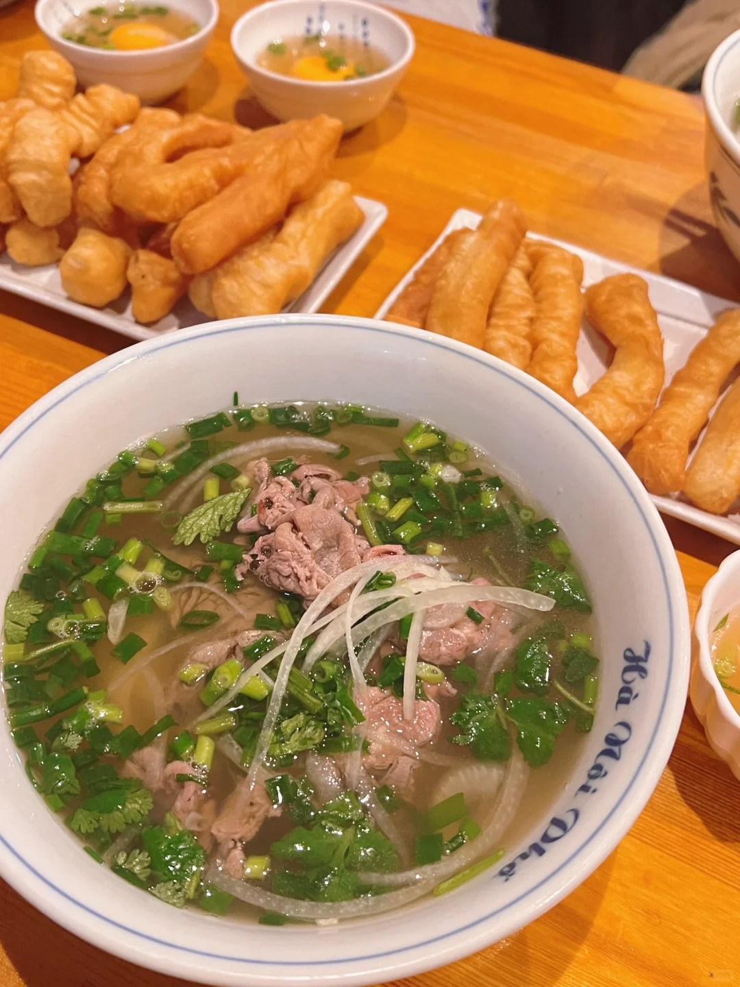 🇯🇵 Hidden Gem Pho Noodles Recommended by My Vietnamese Classmate in Dotonbori Market