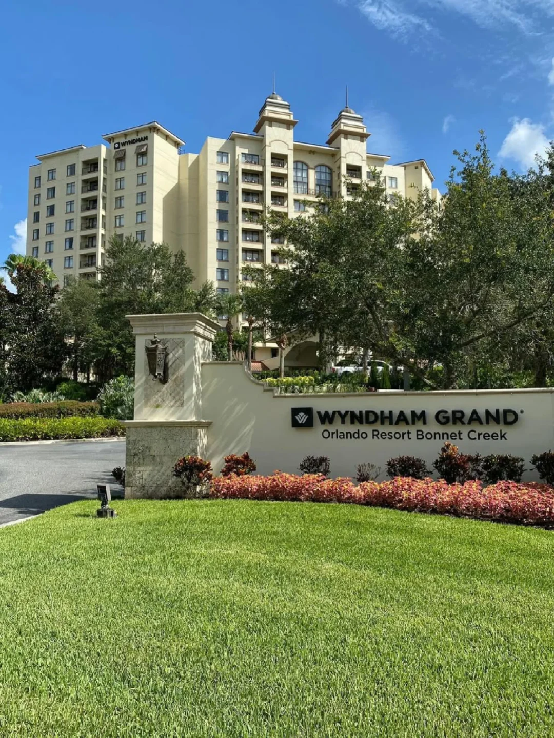 Never Expected Such an Amazing Resort Hotel in Orlando 😅