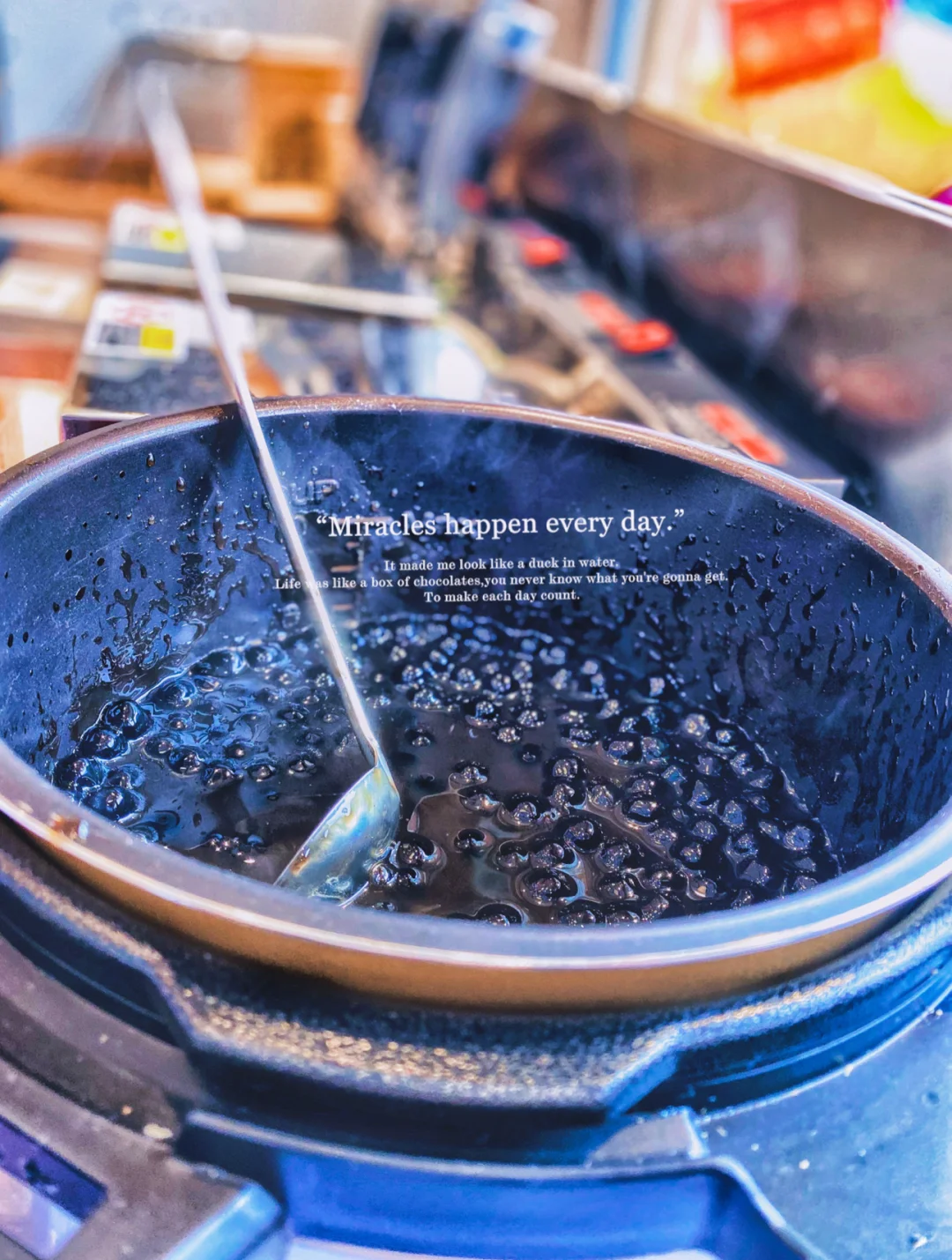 Free Pearl-Filled Toast, Pearl Lovers Unite! 🦆