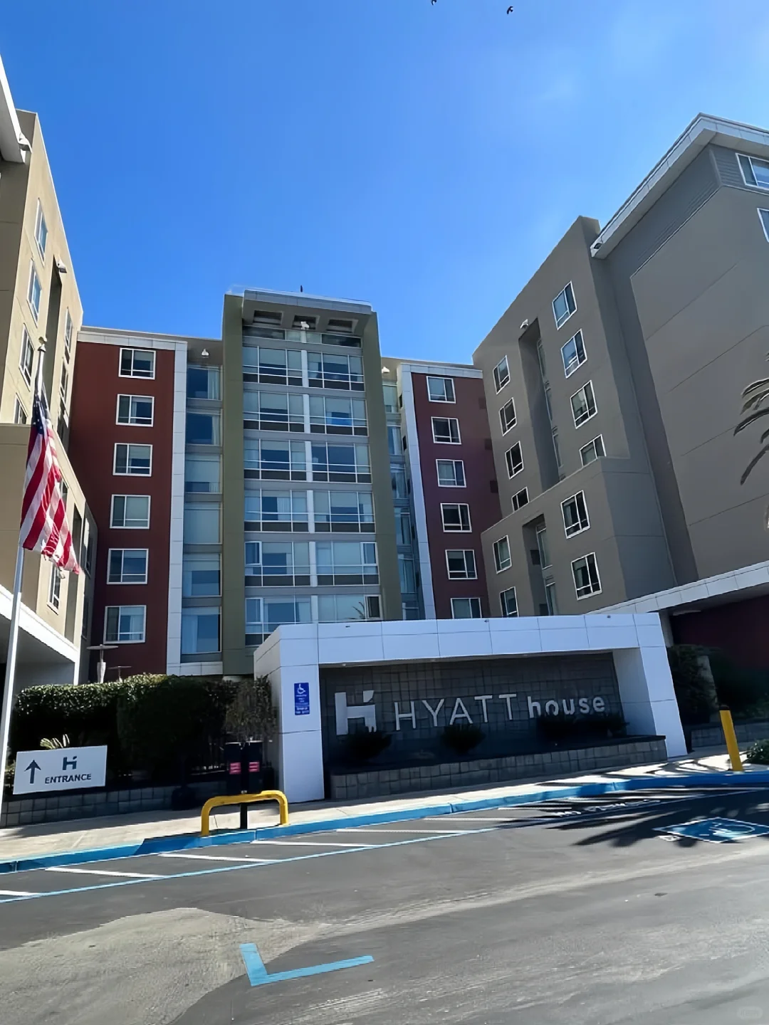 I Could Stay at This Affordable Hotel in San Jose a Million More Times 😎