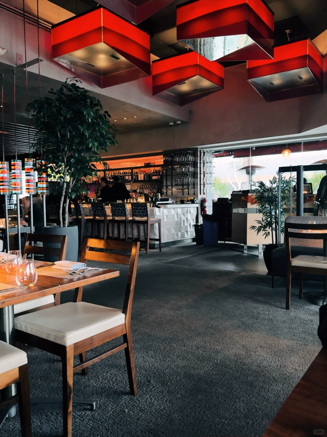 "LA Beachfront Super Chic Western Restaurant 2️⃣! So Delicious It’ll Melt You 🫠 (Prices Included)"