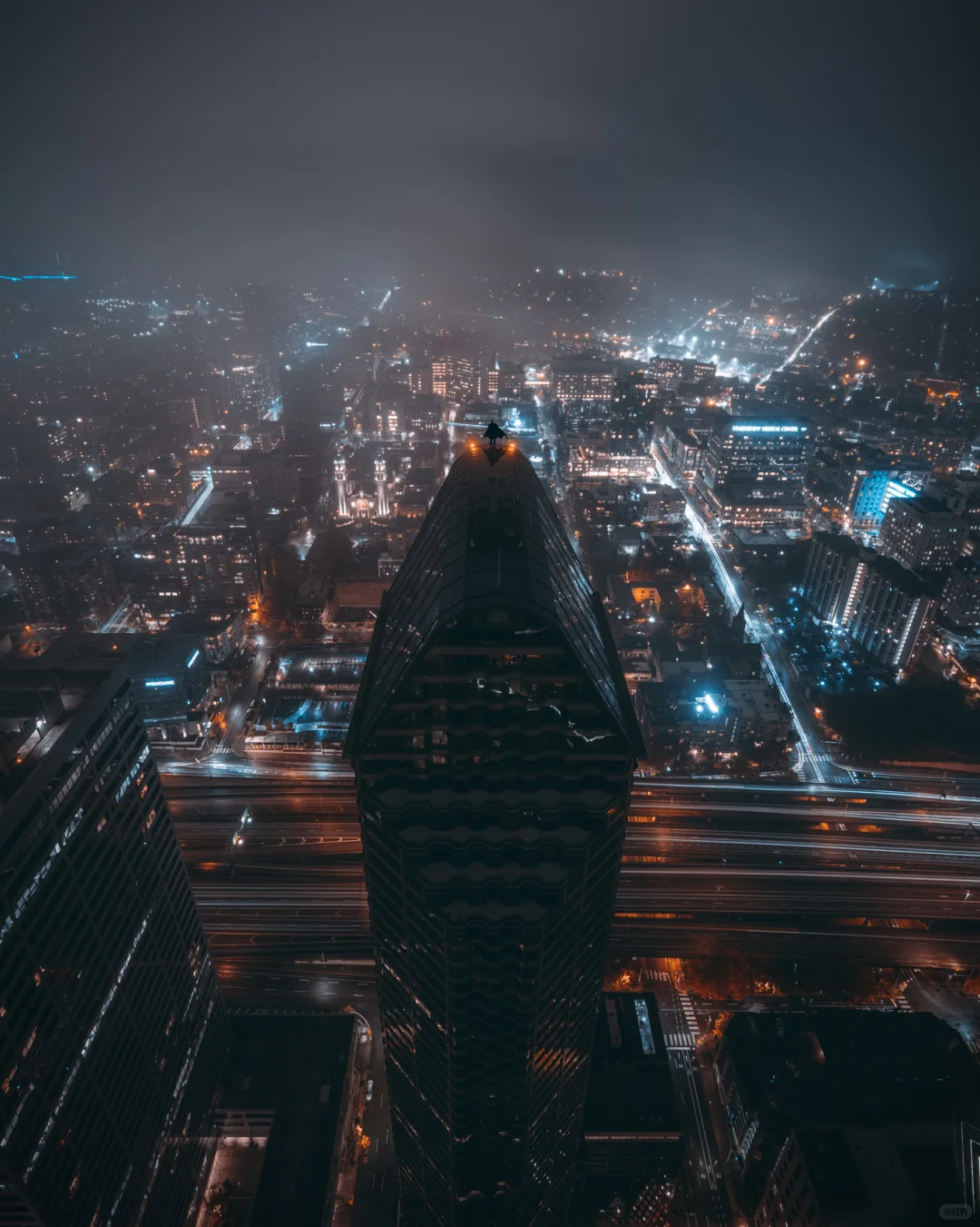 Sleepless in Seattle 🌃 | Seattle Photography 📸 | The Dark Knight 🦇