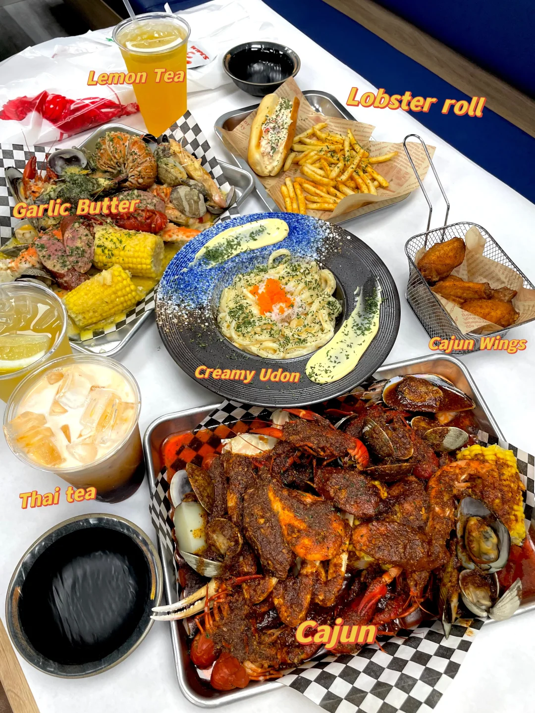 WOW the Crab: Portland-Style Seafood Feast with Your Hands