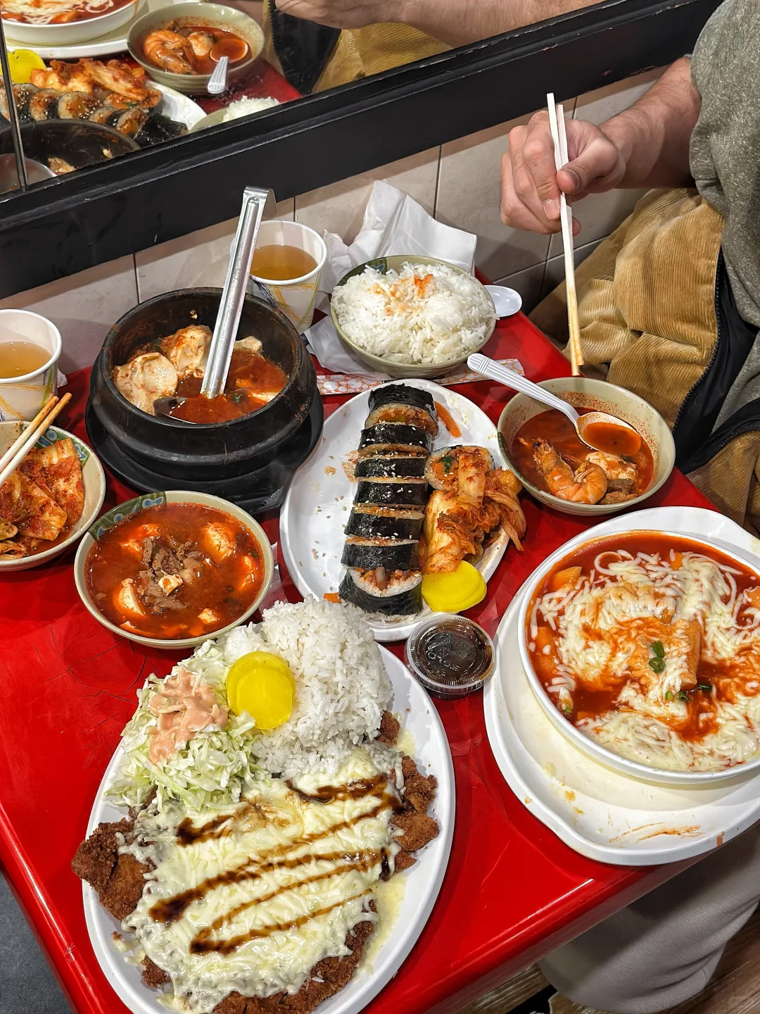 New York Grandma's Korean Cuisine!! The Spicy Tofu Soup is Absolutely Amazing‼️