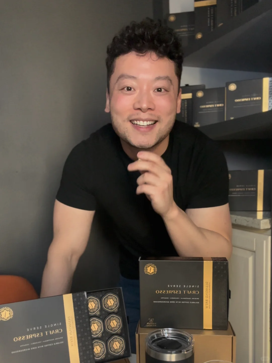 "Chicago's Premium Coffee Spot, Diamond Brew, Joins Xiaohongshu (Little Red Book)"