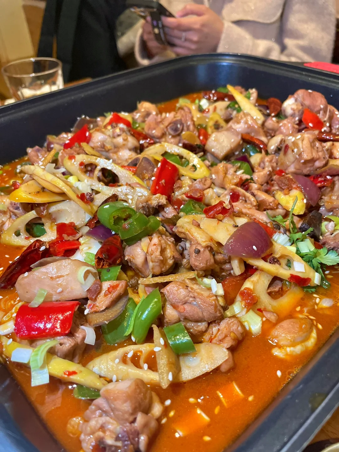 Paris | This Rich Lady Chicken is Too Delicious! Even the Pot Bottom Got Licked Clean