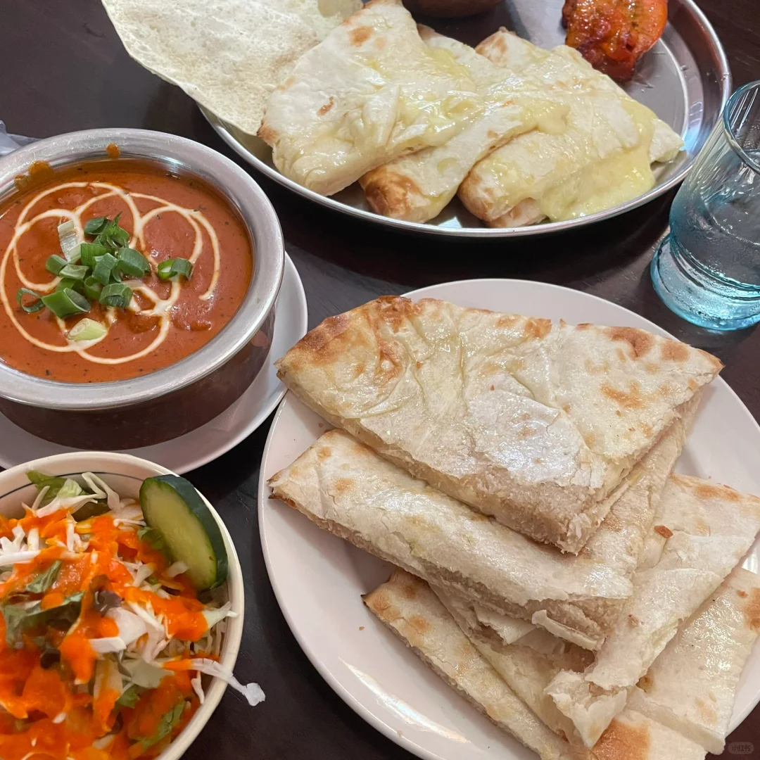 🇳🇵🍛 Nepalese Cuisine in Kyoto | Super Yummy Coconut Naan!