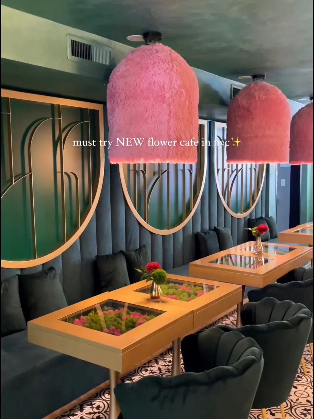 The Most Instagrammable Café in NYC 🌸☕️: A Summer Romance Surrounded by Blooms