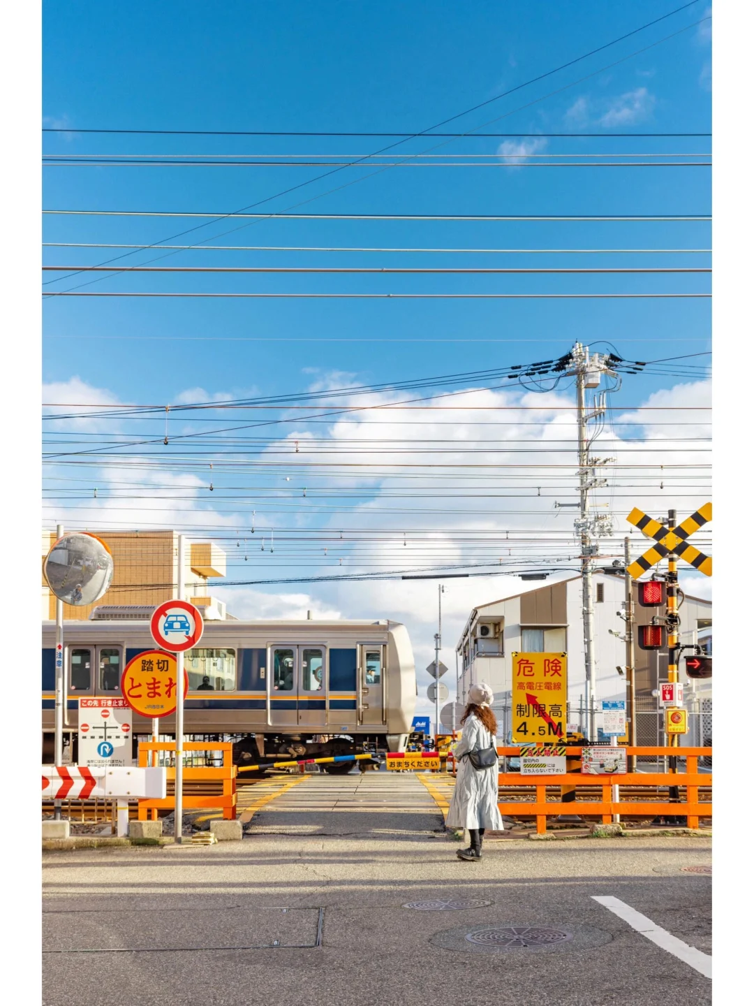 Osaka Trip ✈️ Totally Loving Suma Station! Step Out of the Train and You're Greeted by the Ocean