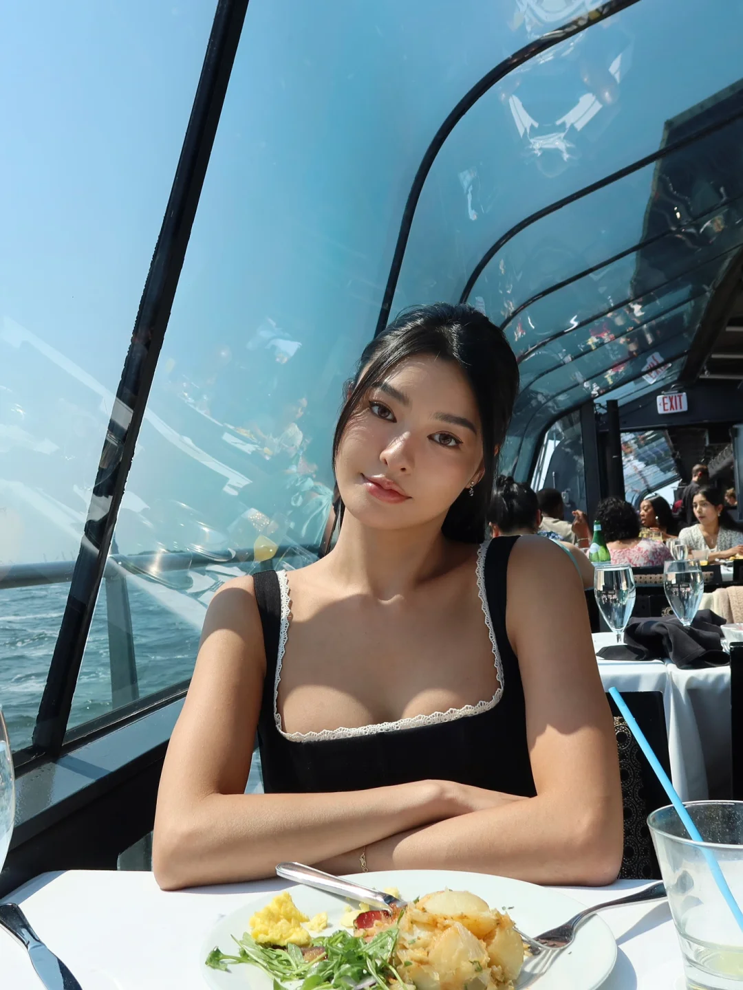 Cruising to the Statue of Liberty in NYC: Epic Lunch Cruise with Breathtaking Views