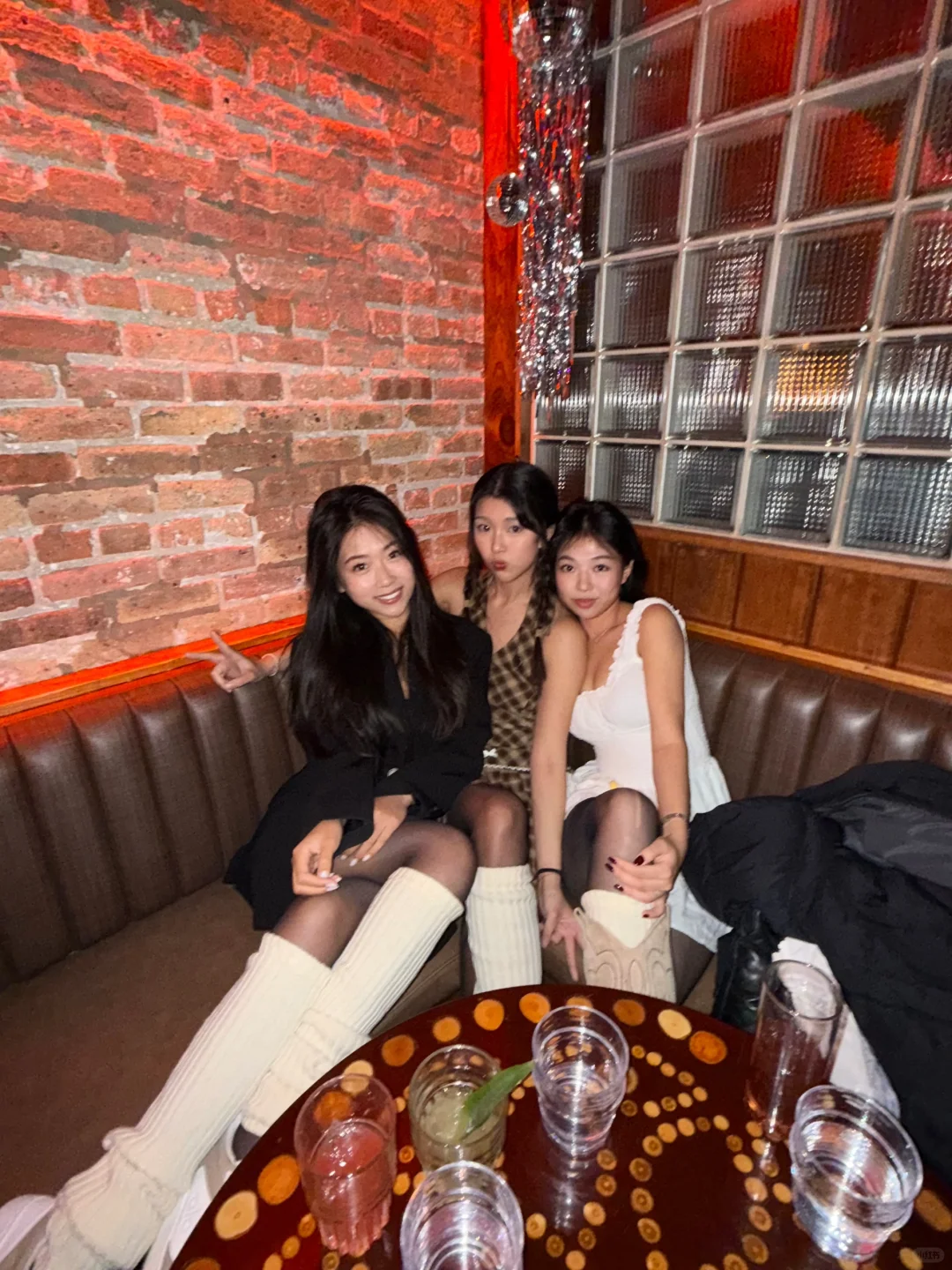 Chicago Girls' Night 🥂