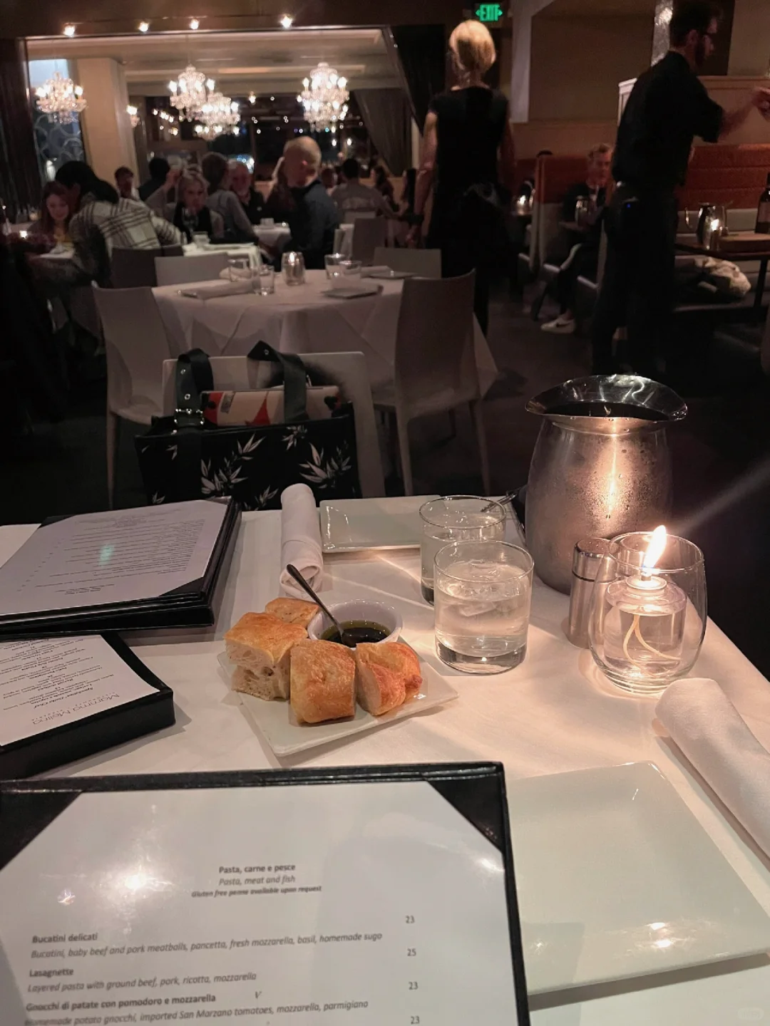 Seattle Italian Eatery 🇮🇹 European Film Vibes Date Spot