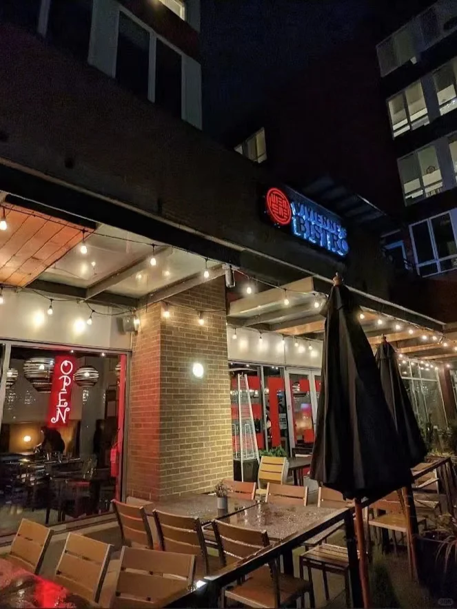 Two Decades of Being a 'Duck' in Seattle