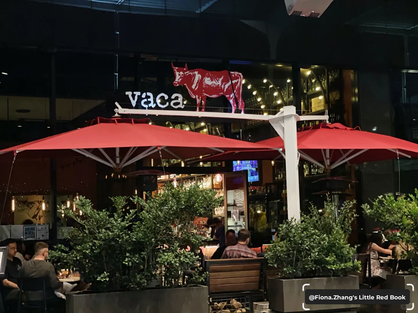 One of the Must-Visit Restaurants at Irvine's South Coast Plaza 🍴