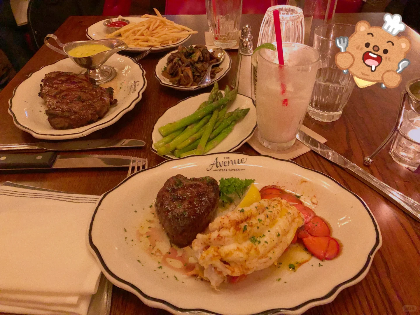 The Avenue Restaurant in Columbus