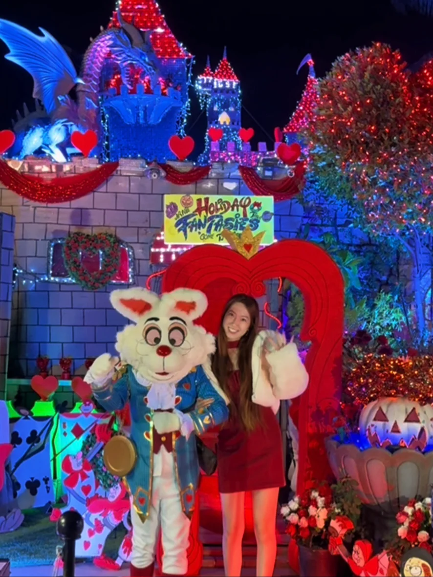 "Halloween Check-In in LA｜Did Burbank Build a Castle?"