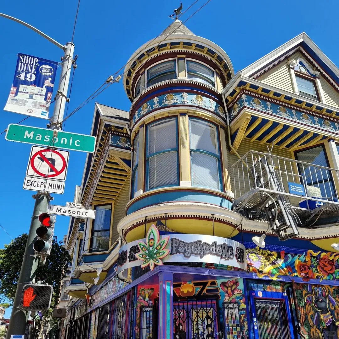 Rainbow 🌈 Streets: LGBTQ+ Can Even Walk Around Completely Naked 👀