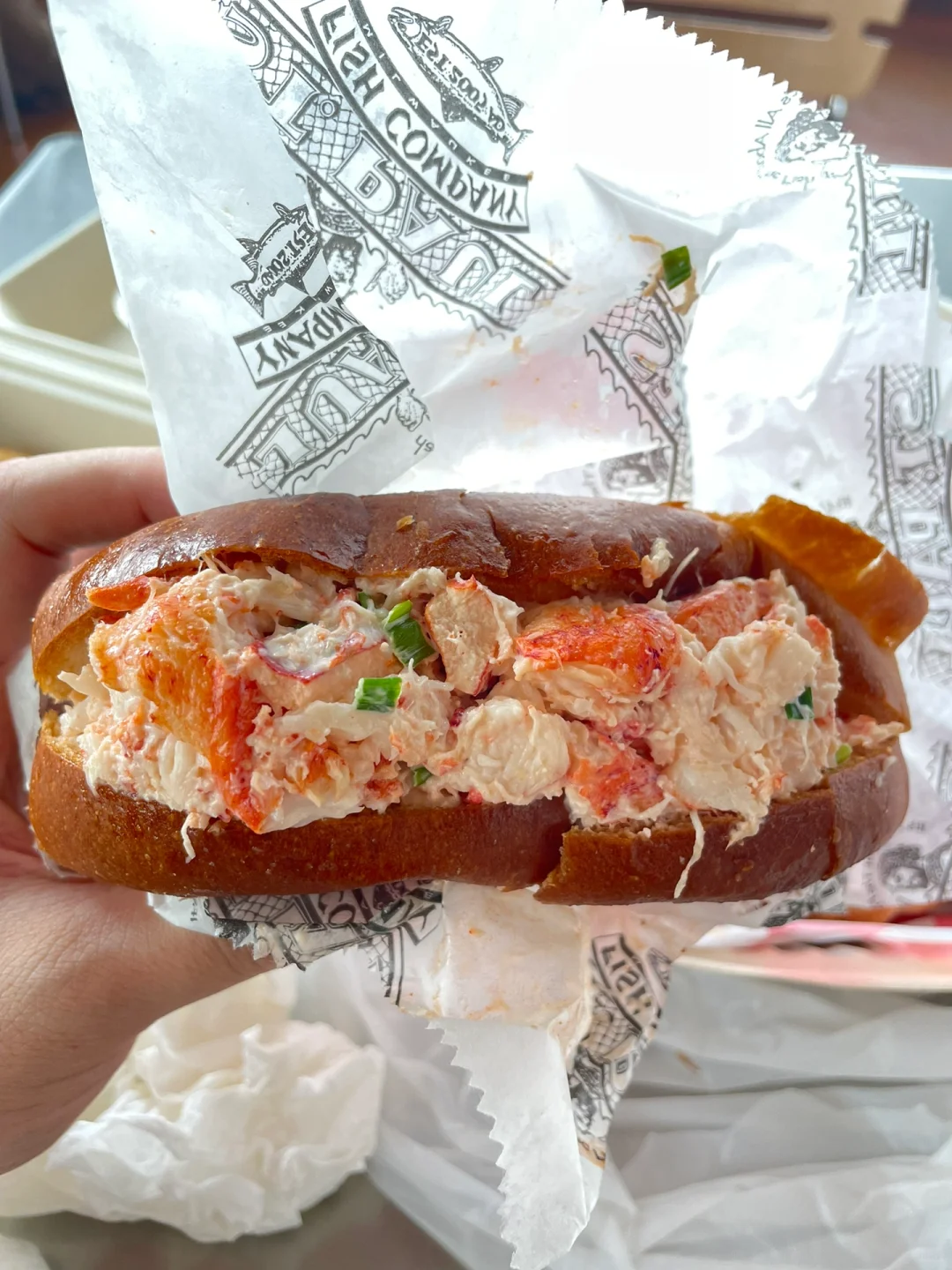 Milwaukee | Lobster Roll at the Downtown Food Hall 🦞