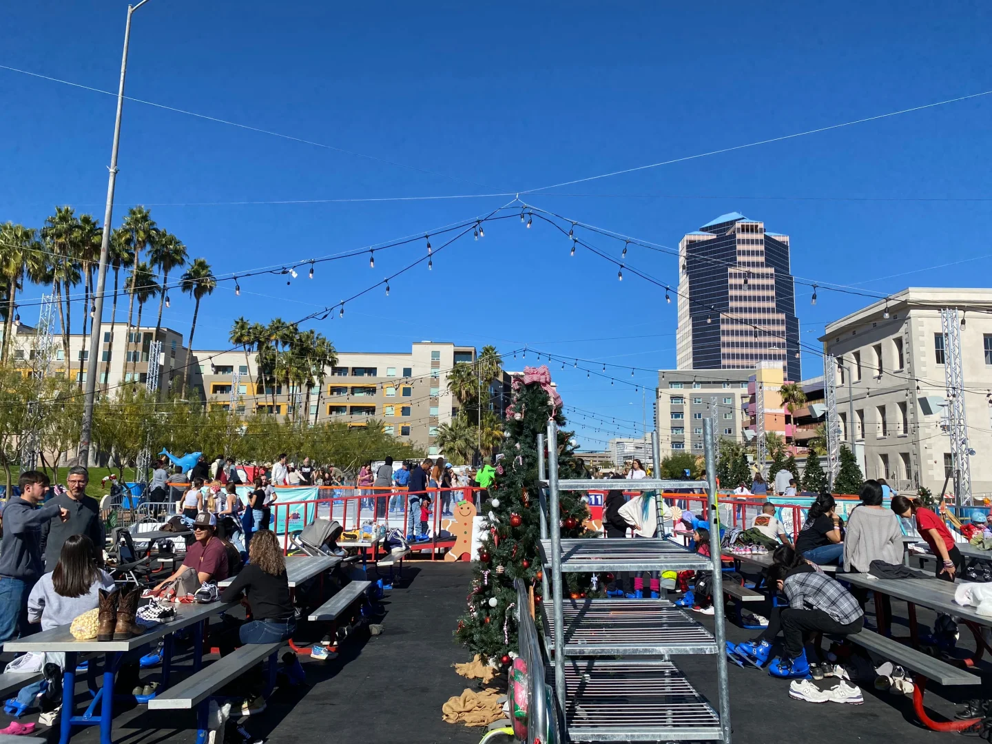 Tucson| Weekend Ice Skating During Study Abroad??