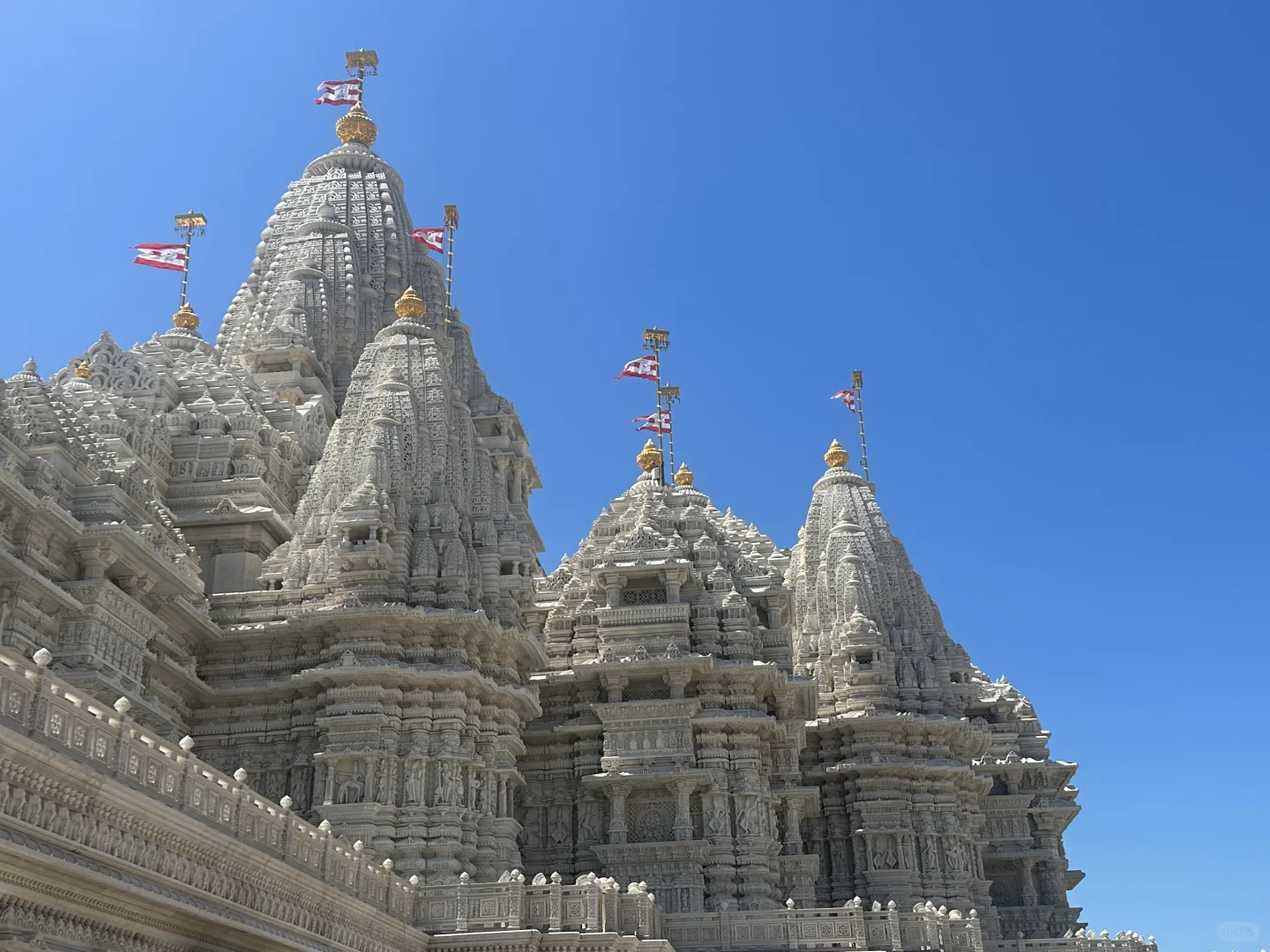 The Hindu Temple in New Jersey – A Spiritual Oasis in the US