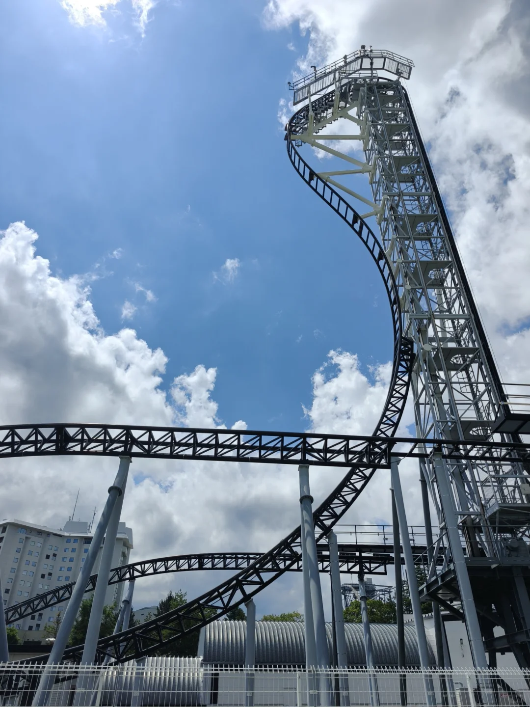 Japan's Fuji-Q Highland: Have You Ever Seen a Roller Coaster That Drops at a Negative Angle?