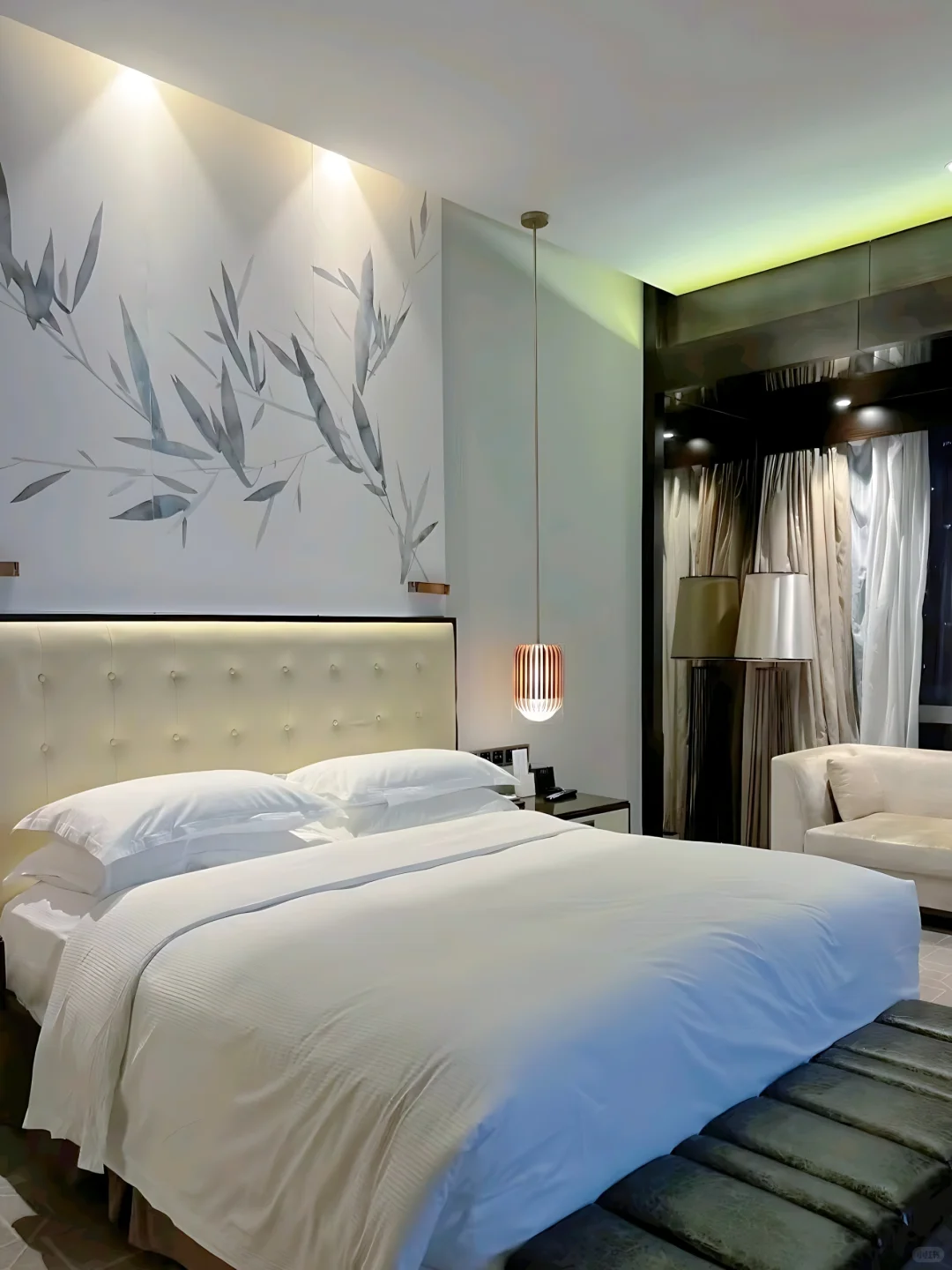 In Houston! The Best Value-for-Money Hotel! Hands Down!