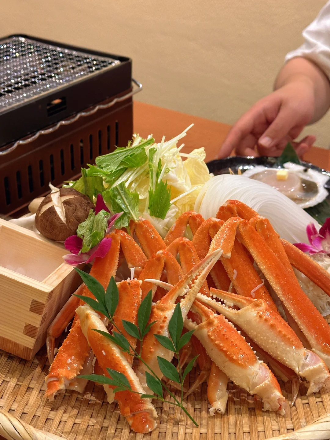 Don't Just Head to Kani Doraku for Crab in Osaka! 🦀