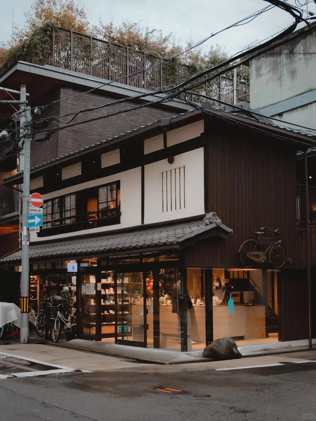 A Day Trip Guide to Kyoto's Trendy 【Shijo Kawaramachi】 City Walk