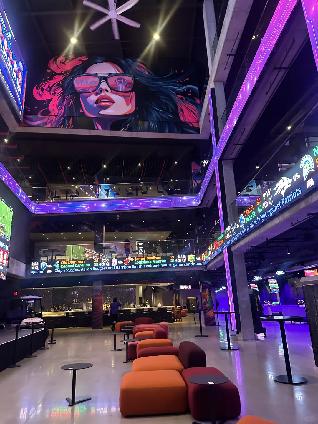 The Most Affordable Party Spot in Las Vegas—Entertainment Golf