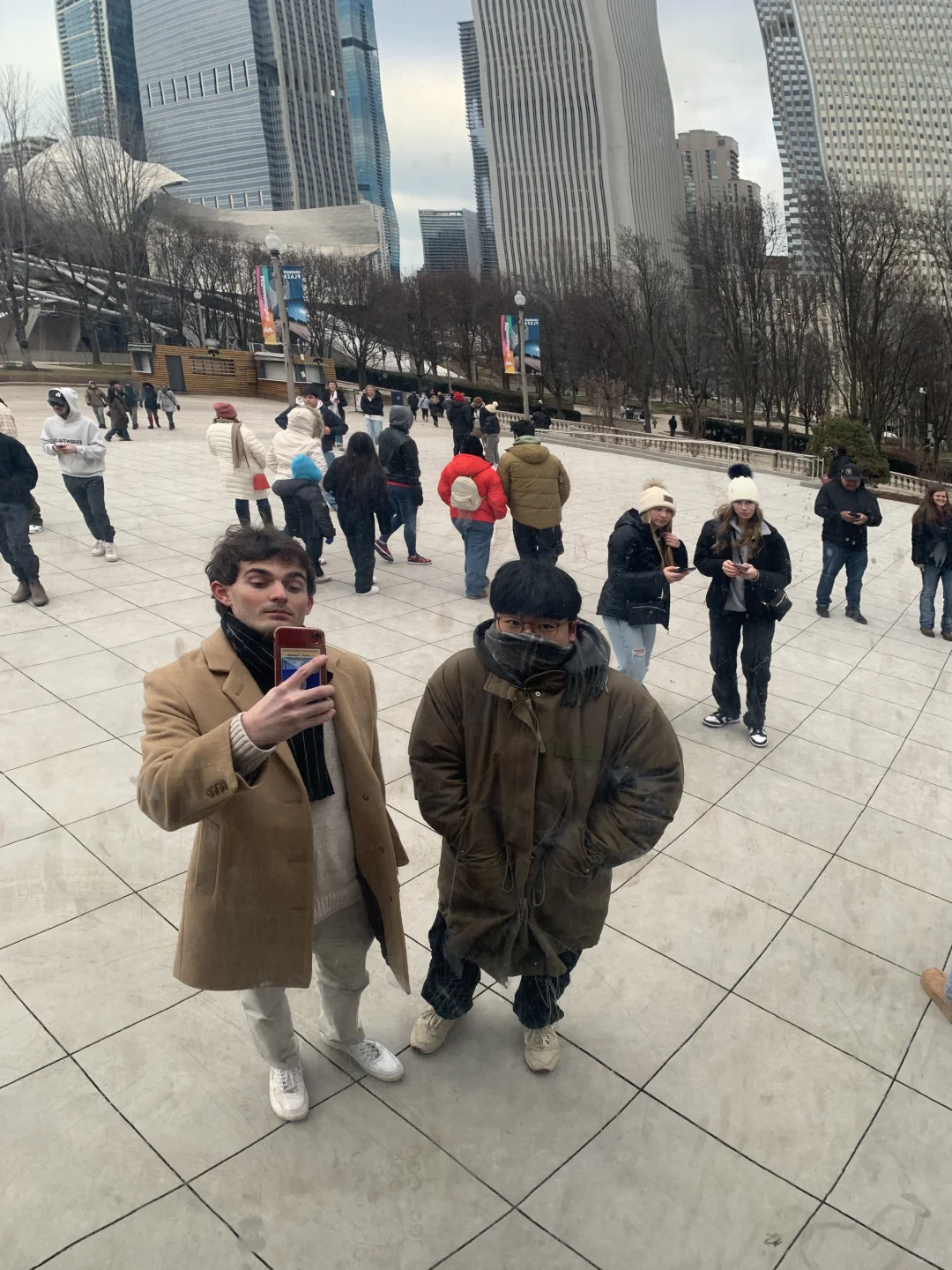 Americans Take You on a Chicago Food Tour 😅