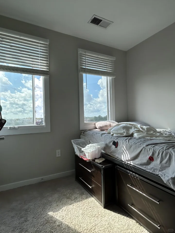 Savannah 😭 Urgent! Below-cost sublease with all Chinese roommates!