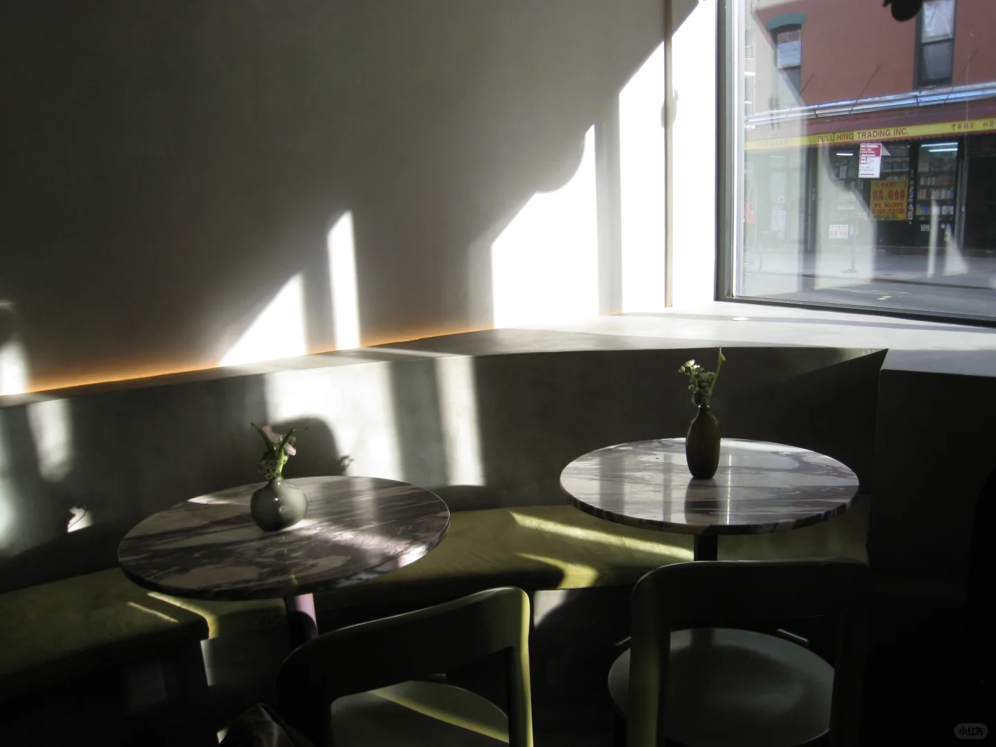 Exploring The Mandarin: A Cozy Blend of Coffee, Tea, Citrus, and Cookies ☕️🍵🍊🍪