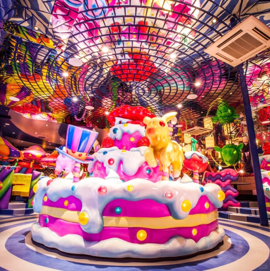 First Look on Xiaohongshu 💖 Tokyo Harajuku-Style Café! Even More Dreamy Than an Amusement Park!!