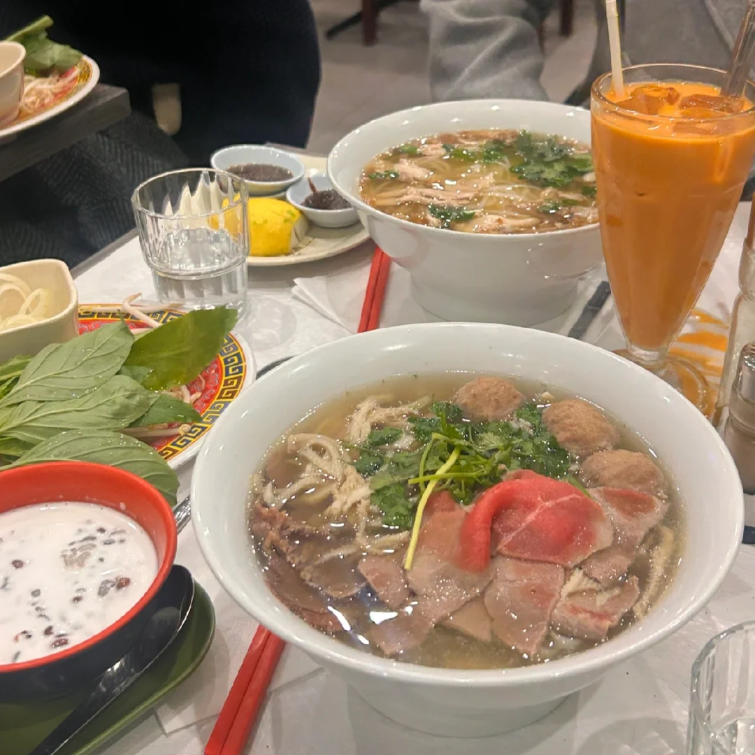🇫🇷 In Paris, the Best Dish I Found Was Actually This Vietnamese Pho!! So Delicious It's Off the Charts!