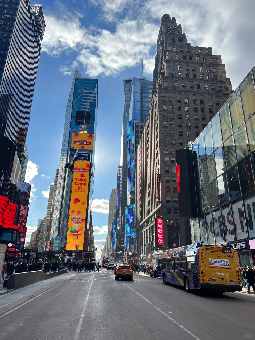 "Take in the crystal-clear skies of New York today!"