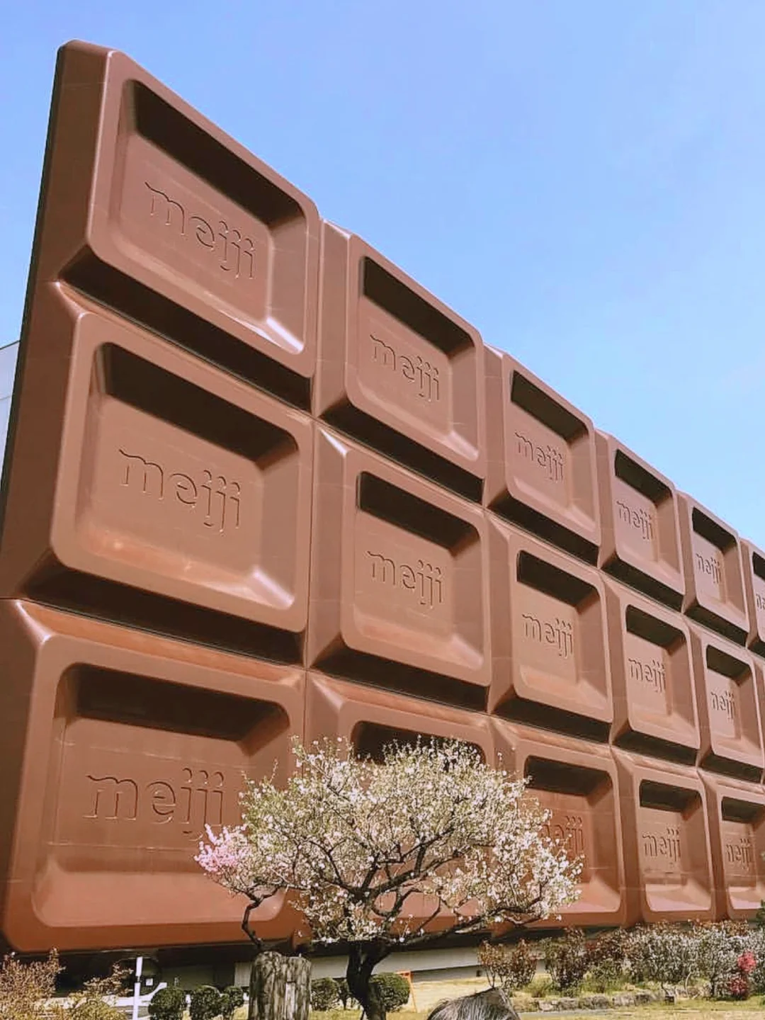 Osaka Family Fun: Top 10 Must-Visit Factories That Kids and Adults Can't Get Enough Of