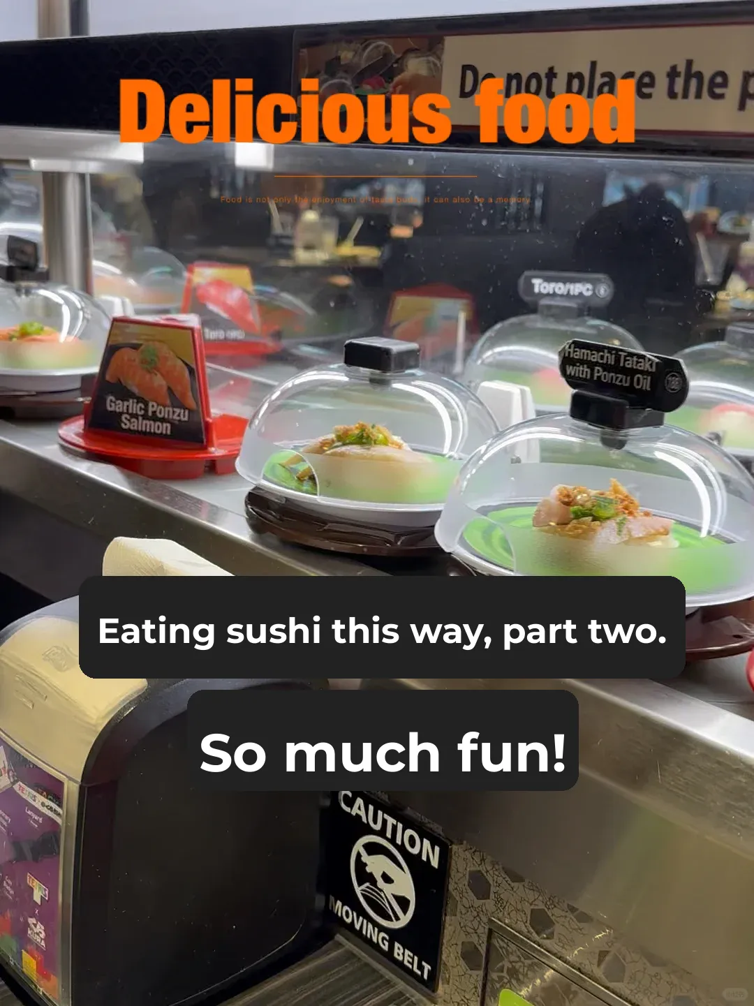 "Eating My Way Through 1,000 NYC Restaurants – This Conveyor Belt Sushi Spot is a Must-Try! 🍣👍"