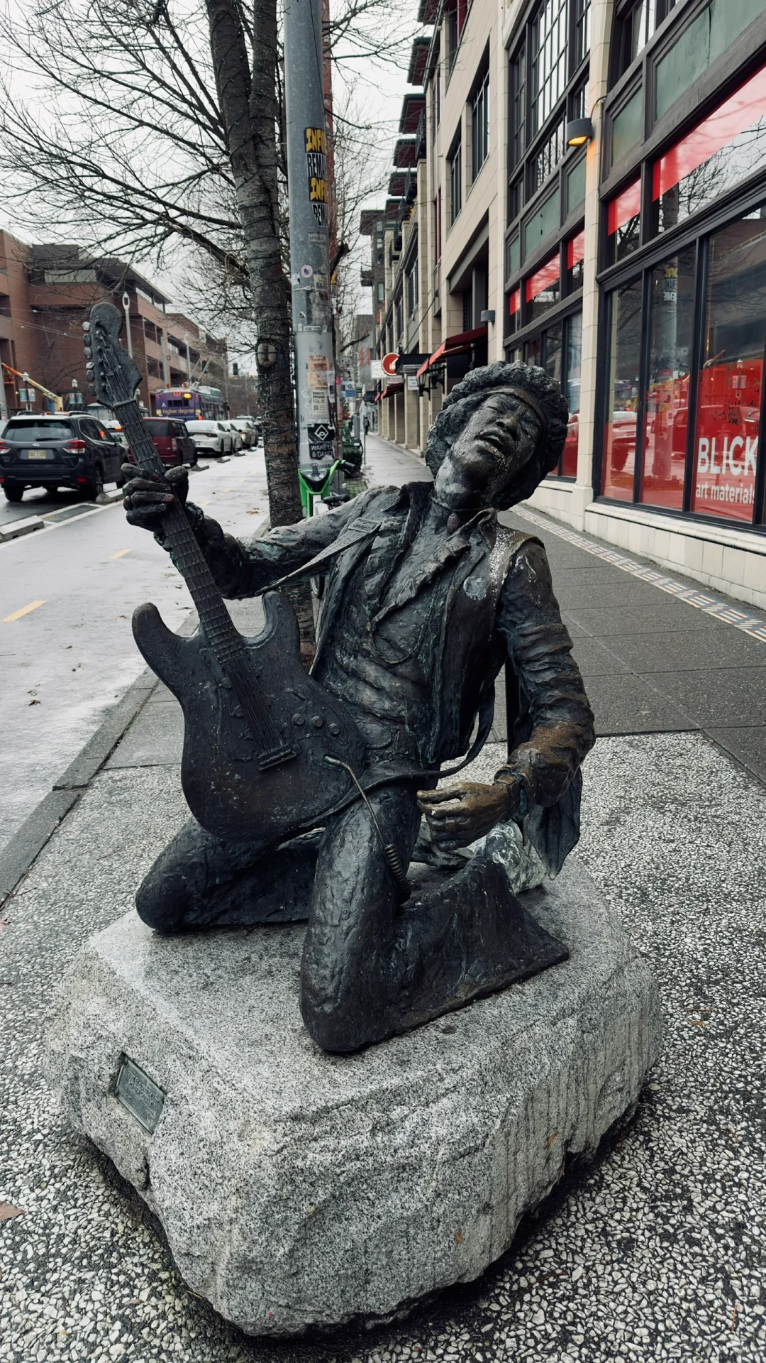 **A Close-Up Look at the Details of Jimi Hendrix's Statue**