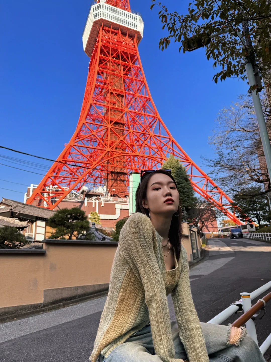 Here's the translation: