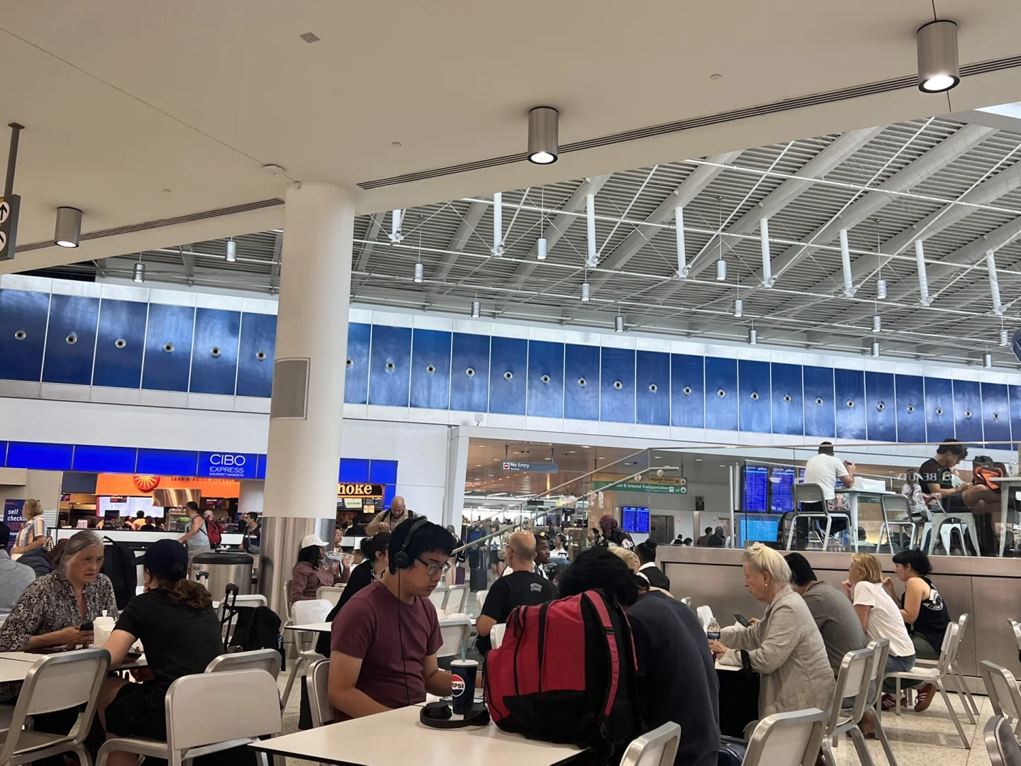 A Guide to Dining at JFK Airport Terminal 5 in NYC