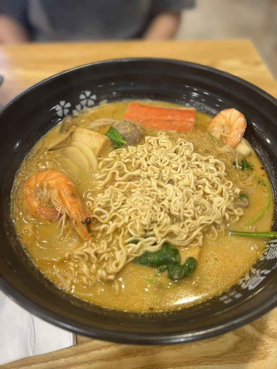 **Title:**  
Newly Opened Spicy Hot Pot - Yin Tang 🍲 in San Diego  

**Translation Notes:**  
- "麻辣烫" is translated as "Spicy Hot Pot" to convey the dish's nature.  
- "隐烫" is kept as "Yin Tang" for the restaurant's name.  
- Emoji 🍲 is used to visually represent hot pot.  
- Location "San Diego" is added for clarity.  

**Alternative Version:**