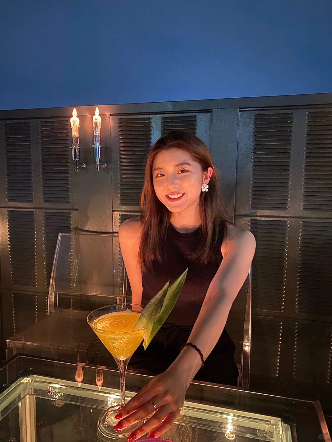 Roppongi's Hidden Rooftop Bar is Perfect for Date Nights and Photo Ops