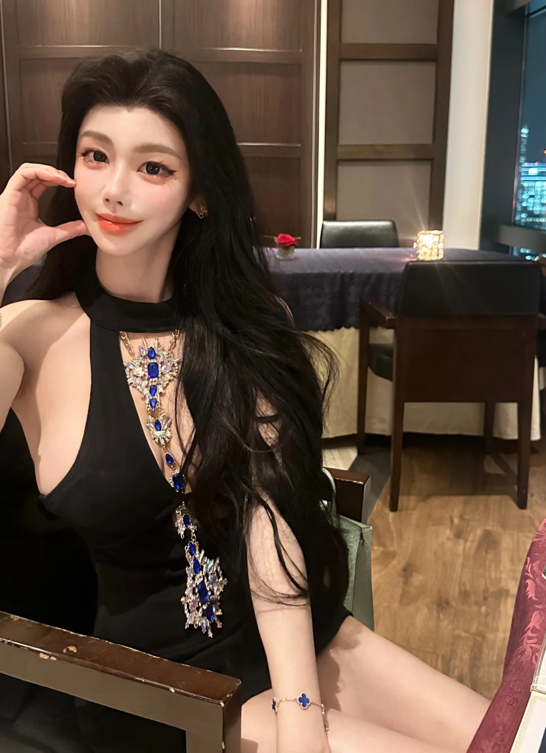 Checking In at a Tokyo Restaurant 🇯🇵