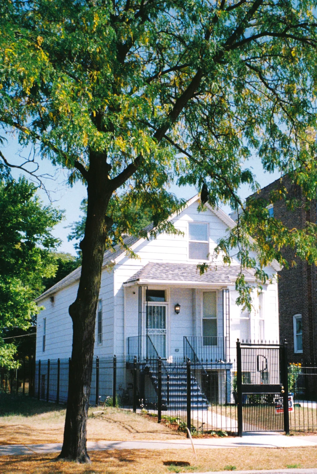 "Traveling Solo to Kanye’s Hometown, Only to Discover an Even Bigger Surprise"